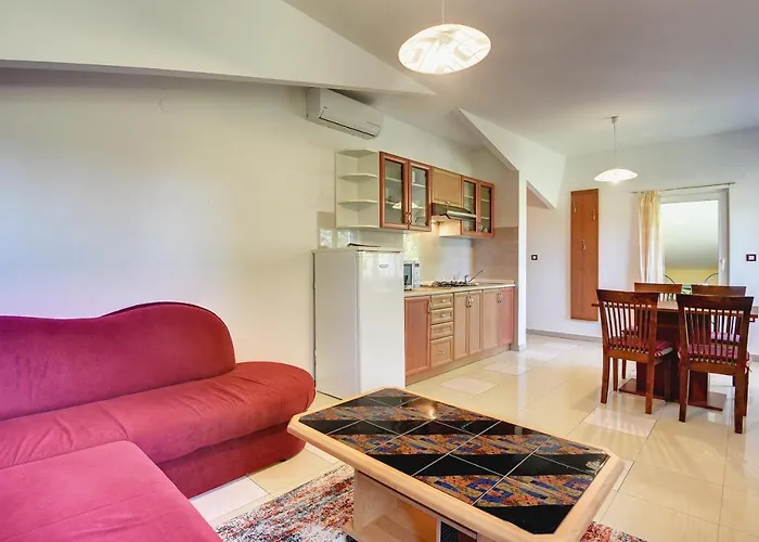 Universe Apartment