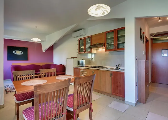 Universe Apartment