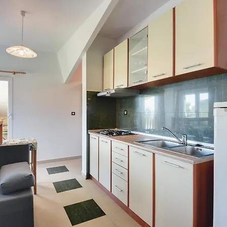 Apartman Universe Póla