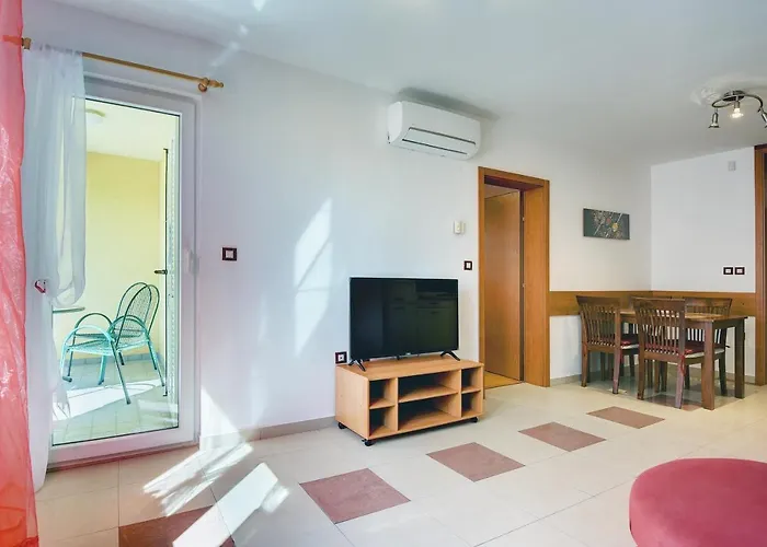 Lejlighed Universe Pula